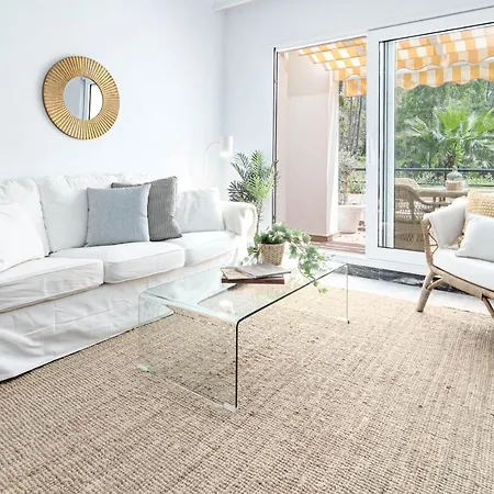 Contemporary 2br Apt With Terrace In Nueva Andalucia 'the Golf Valley' *